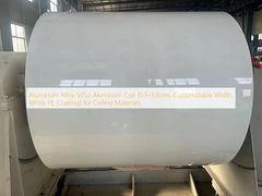 Bobina de alumínio de liga de alumínio 5052 (0,5–1,0 mm, largura personalizável, revestimento PE branco) para materiais de teto