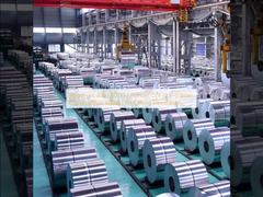 Bobina de alumínio de liga de alumínio 8011 (0,5–0,8 mm, largura personalizável) para decoração de teto