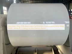 Bobina de alumínio de liga de alumínio 1100 (0,6 mm, largura extra larga personalizável, revestimento PE branco) para painéis internos de ônibus