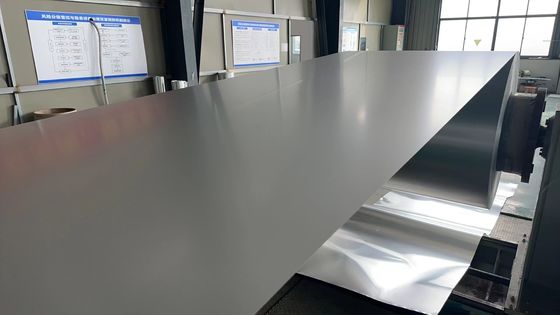 0.55mm espessura 1250mm largura bobina de alumínio revestida de cor água da chuva canalização usada com folhas de alumínio pré-pintadas
