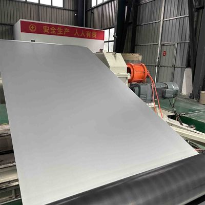 Desenho de fio Finish Alumínio de bobina de cor liga 1060 0.70mm espessura Chapa de alumínio pré-pintada para painel de frigorífico