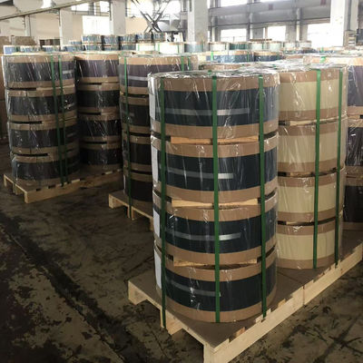 Bobina de alumínio revestida com PVDF AA3105 H44 para telhados, revestimentos e calhas