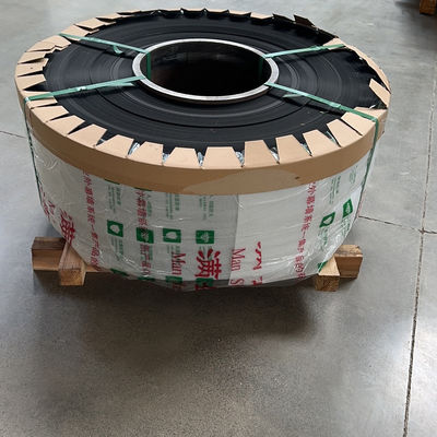 Folha de alumínio revestida de cor preta brilhante usada em sinais e aplicações decorativas