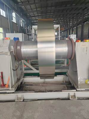 AA5052 O 0,8 mm espessura bobina de alumínio revestida por cor para tanques de combustível automotivo