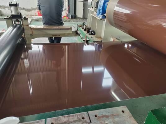 Folha de alumínio leve para telhado feita de liga 3105 PPG Kynar PVDF cinza fosco Ral 7046 Cor Pre-pintado bobina 49 polegadas de largura