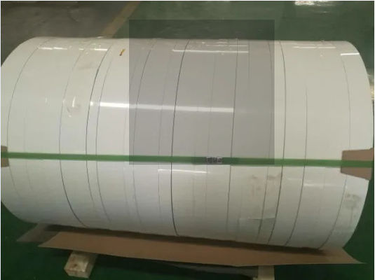O revestimento 0.76mm brancos de alto brilho H26 do PE pintou pre de alumínio